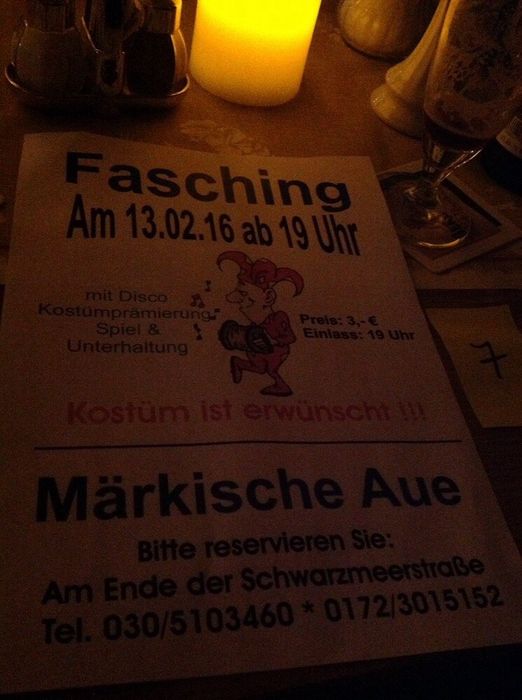 Überholt ohne einzuholen, Fasching am 13.2.16 (c) Michael Z (Ausgburg)