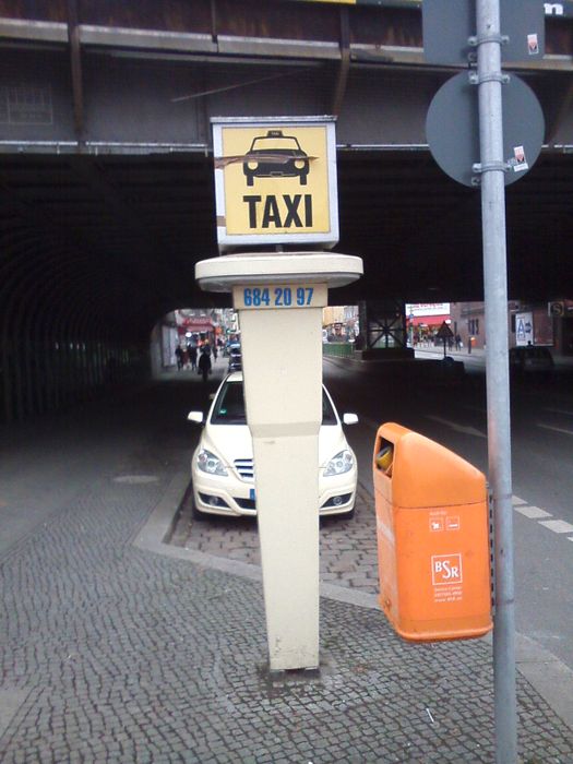 TAXI-RUF WBT Wirtschaftsgenossenschaft Berliner Taxibesitzer eG