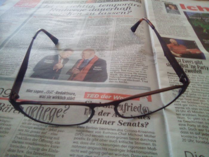 Neue Brille, gleitender Durchblick 222€