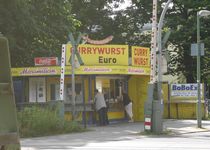 Bild zu Currywurst Euro Maximilian Imbiss