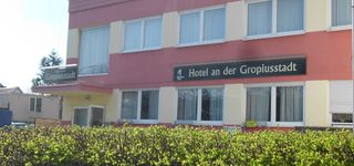 Bild zu Hotel - Garni an der Gropiusstadt