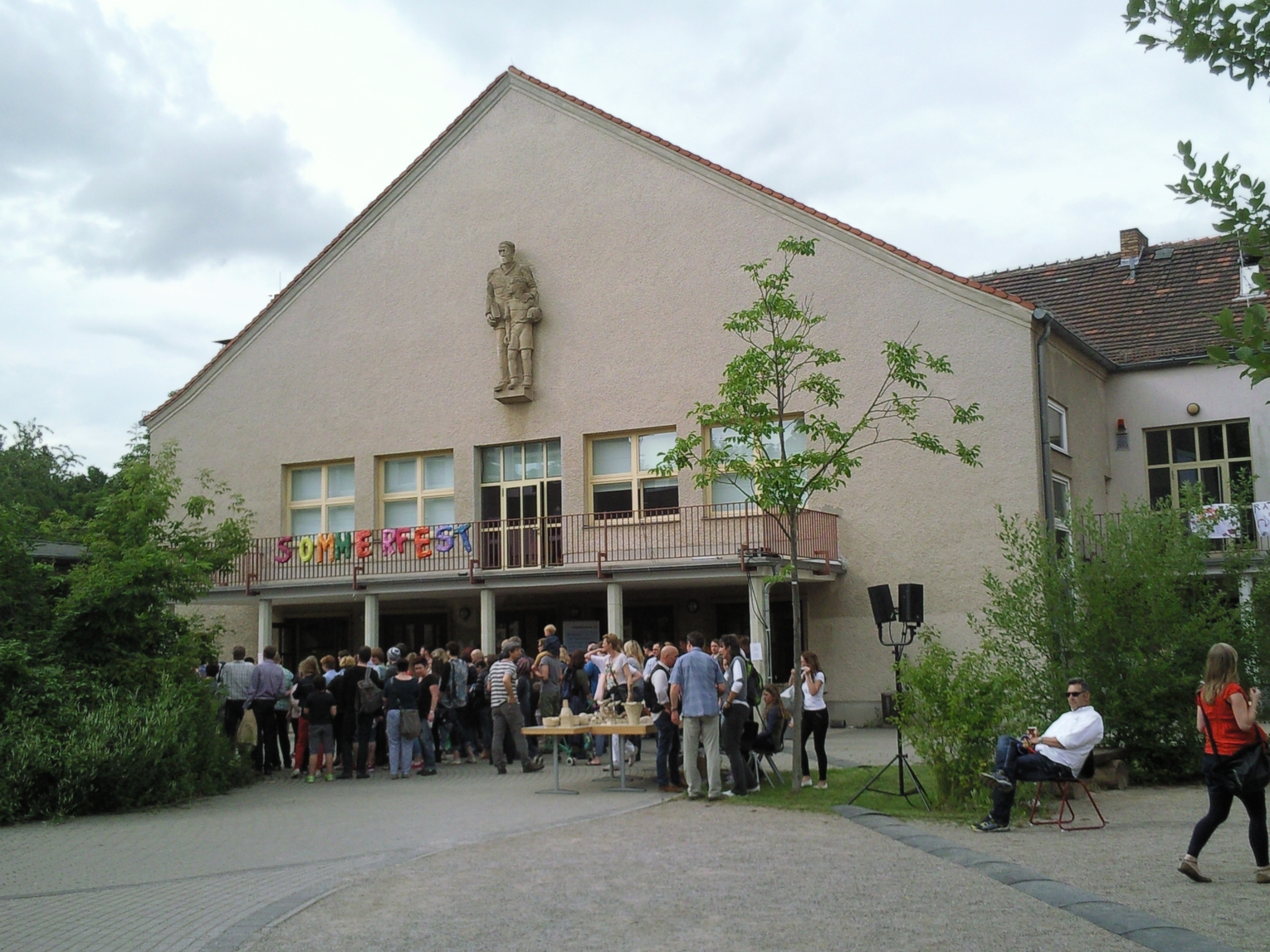 Bild 1 Fritz-Karsen-Schule (Gemeinschaftsschule) in Berlin