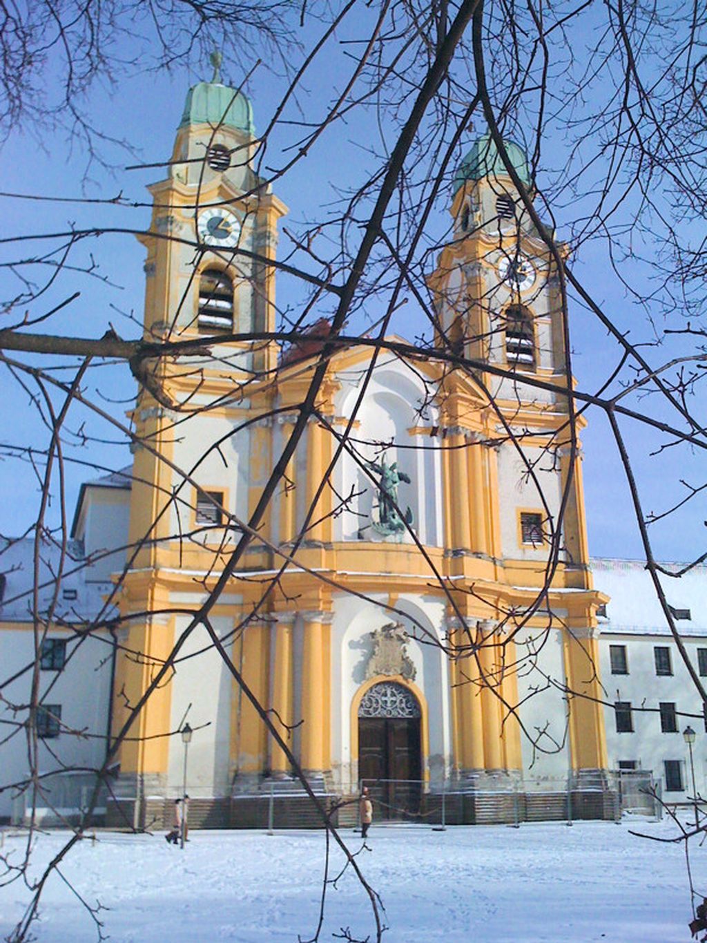 Nutzerfoto 10 Katholisches Pfarramt St. Michael Berg am Laim