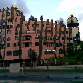 Grüne Zitadelle - Hundertwasserhaus in Magdeburg