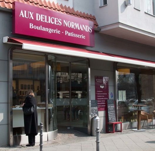 Boulangerie Pâtisserie "Aux Délices Normands" - Bäckerei, Café, Catering, Französische Feinkost und Weine, Konditorei