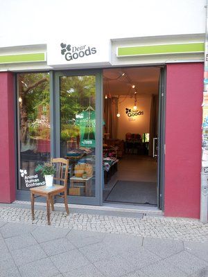 DearGoods Berlin - vegane Kleidung, Schuhe, Taschen & Accessoires