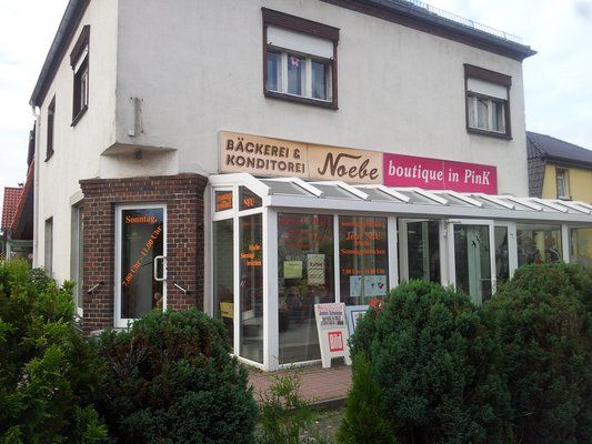 2 x Noebe - Bäckerei + Boutique in Pink 