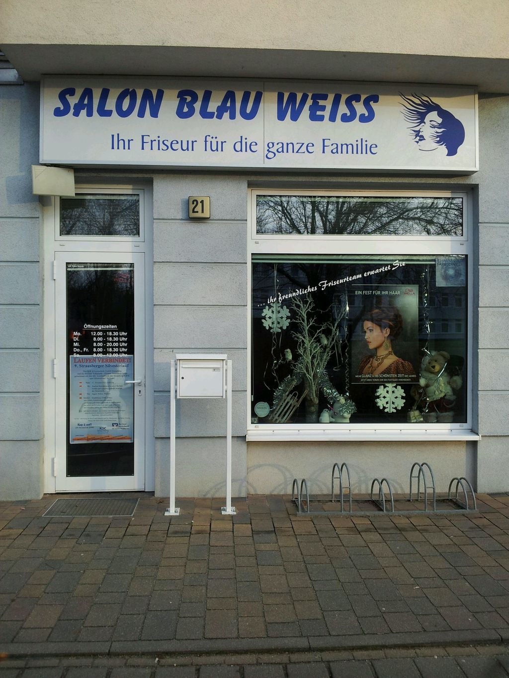 Nutzerfoto 2 Salon Blau - Weiß Inh.Schulz Petra