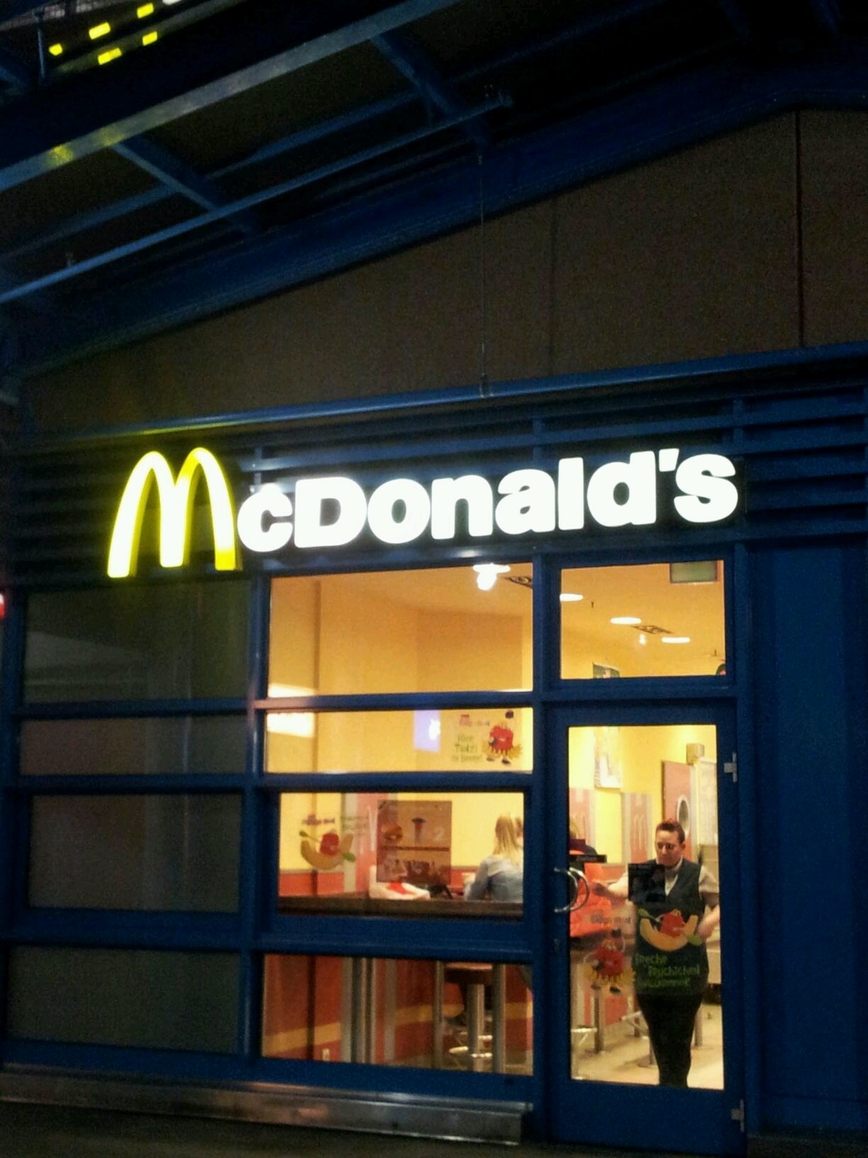 Bild 1 McDonald's in Ahrensfelde