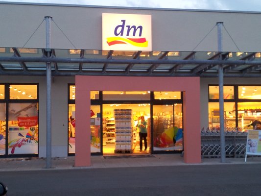 Bild 2 dm-drogerie markt in Strausberg