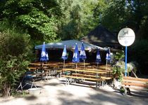 Bild zu Mini-Hofbräuhaus im Englischen Garten Kiosk