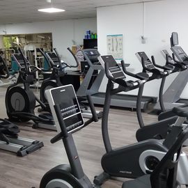 Cardio-Bereich im Fitness-Center