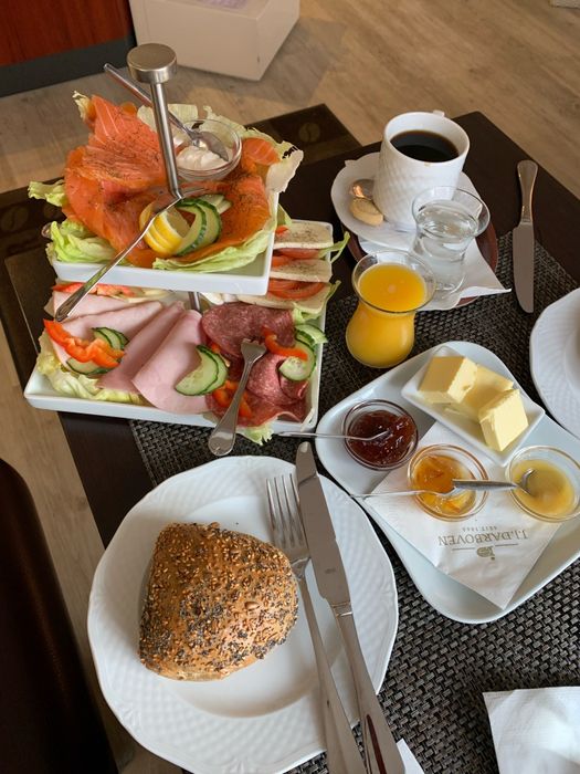 Nutzerbilder Schokoladenmädchen Bäckerei-Konditorei-Café Das