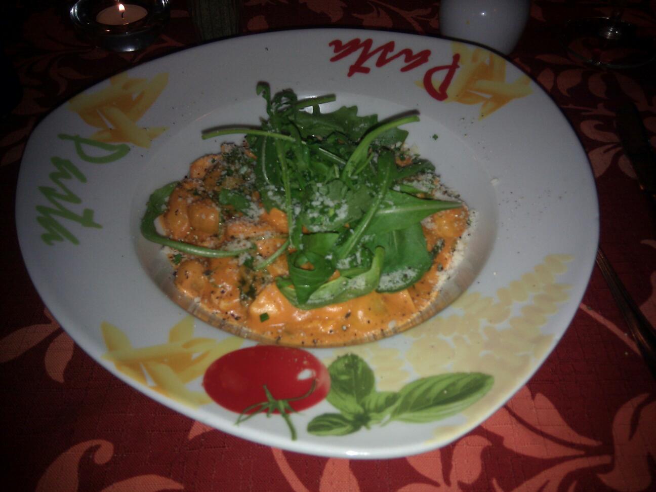 Gnocchi mit Rucola und Lachs