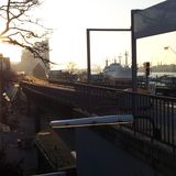Hamburger Hafen und St. Pauli-Landungsbrücken in Hamburg