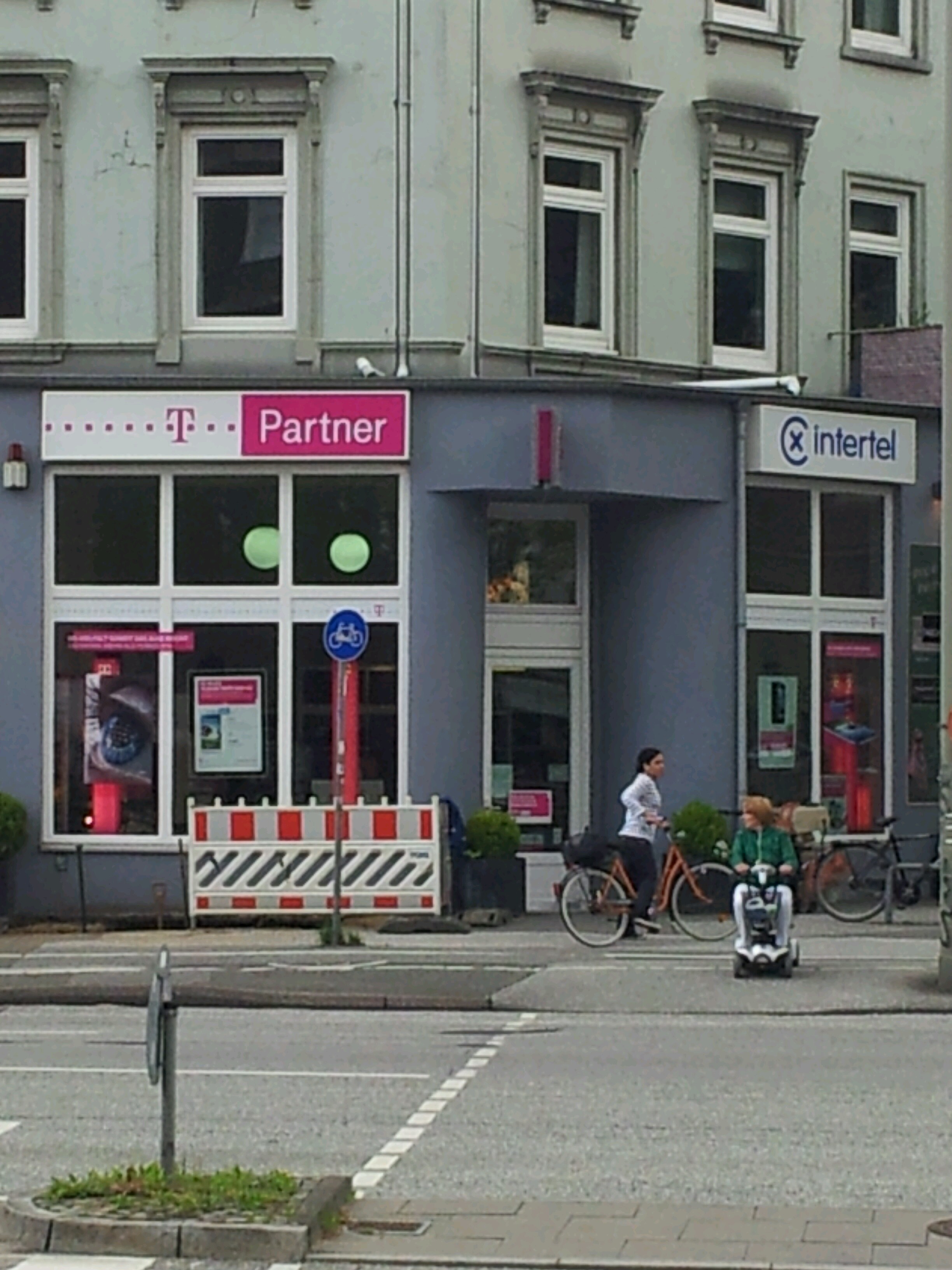 Bild 1 Telekom Shop intertel GmbH in Hamburg