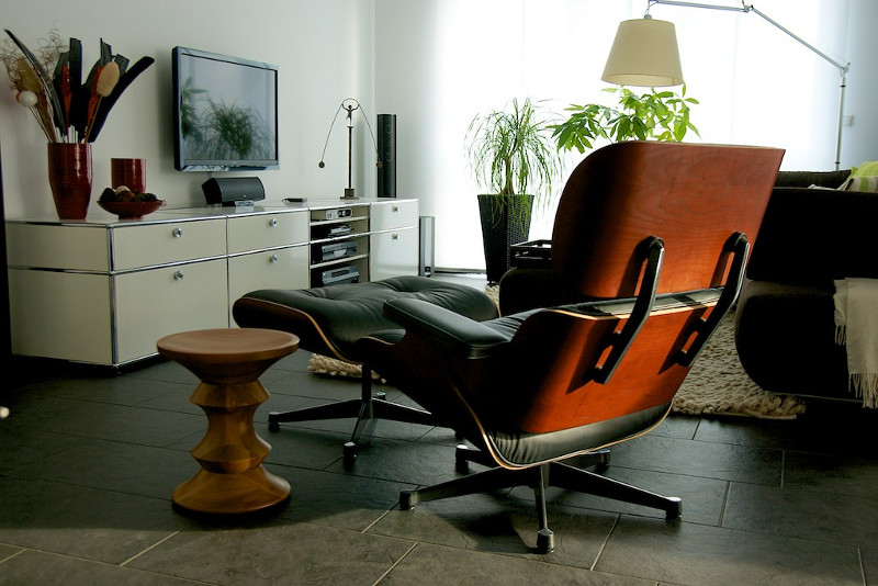 USM Haller Lowboard und Vitra Lounge Chair