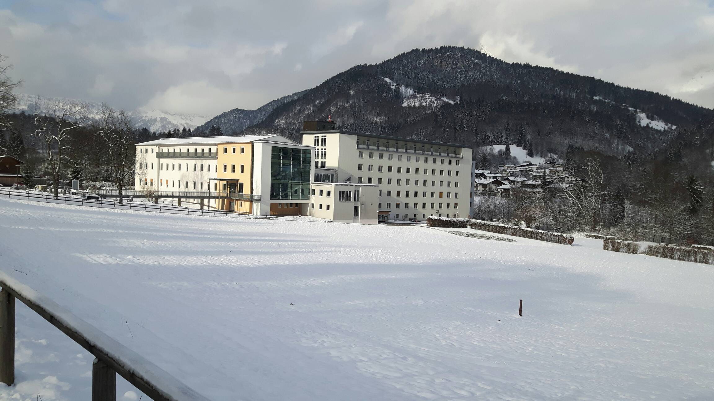 Bild 2 Schön Klinik Berchtesgadener Land - Fachzentrum für Psychosomatische Medizin in Schönau am Königssee