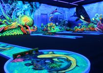 Bild zu Funnygolf 3D Schwarzlicht Minigolf Indoor