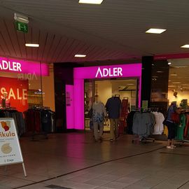 Adler Modemärkte AG in Leverkusen