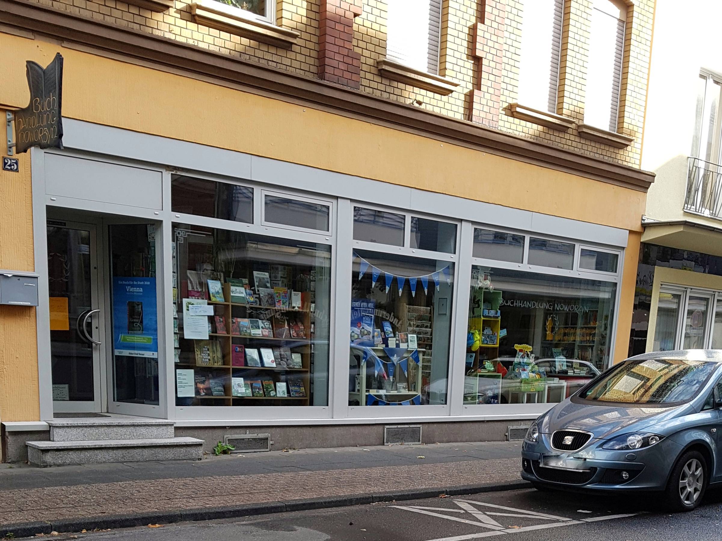 Bild 1 Buchhandlung Noworzyn in Leverkusen