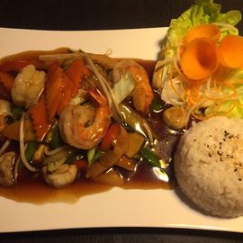 Garnelen in Teriyaki-Soße