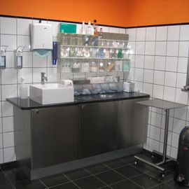 Behandlungsraum für Piercings und andere Bodymodifications