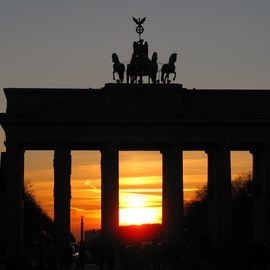 Sunset at Brandenburger Tor. :)