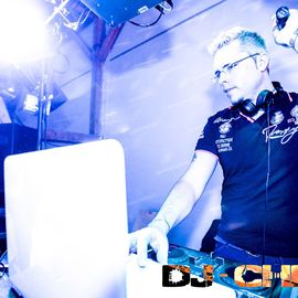 DJ CHRIZ