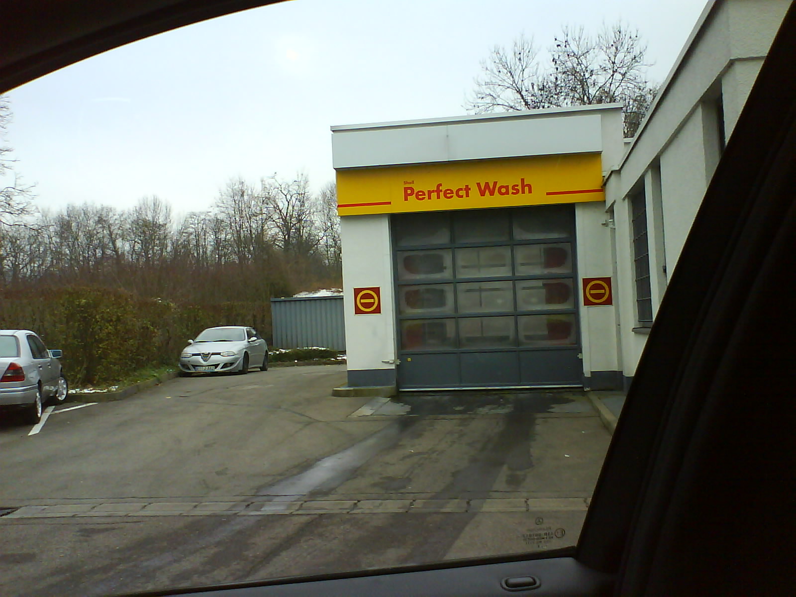 Bild 1 Shell Station in Reutlingen