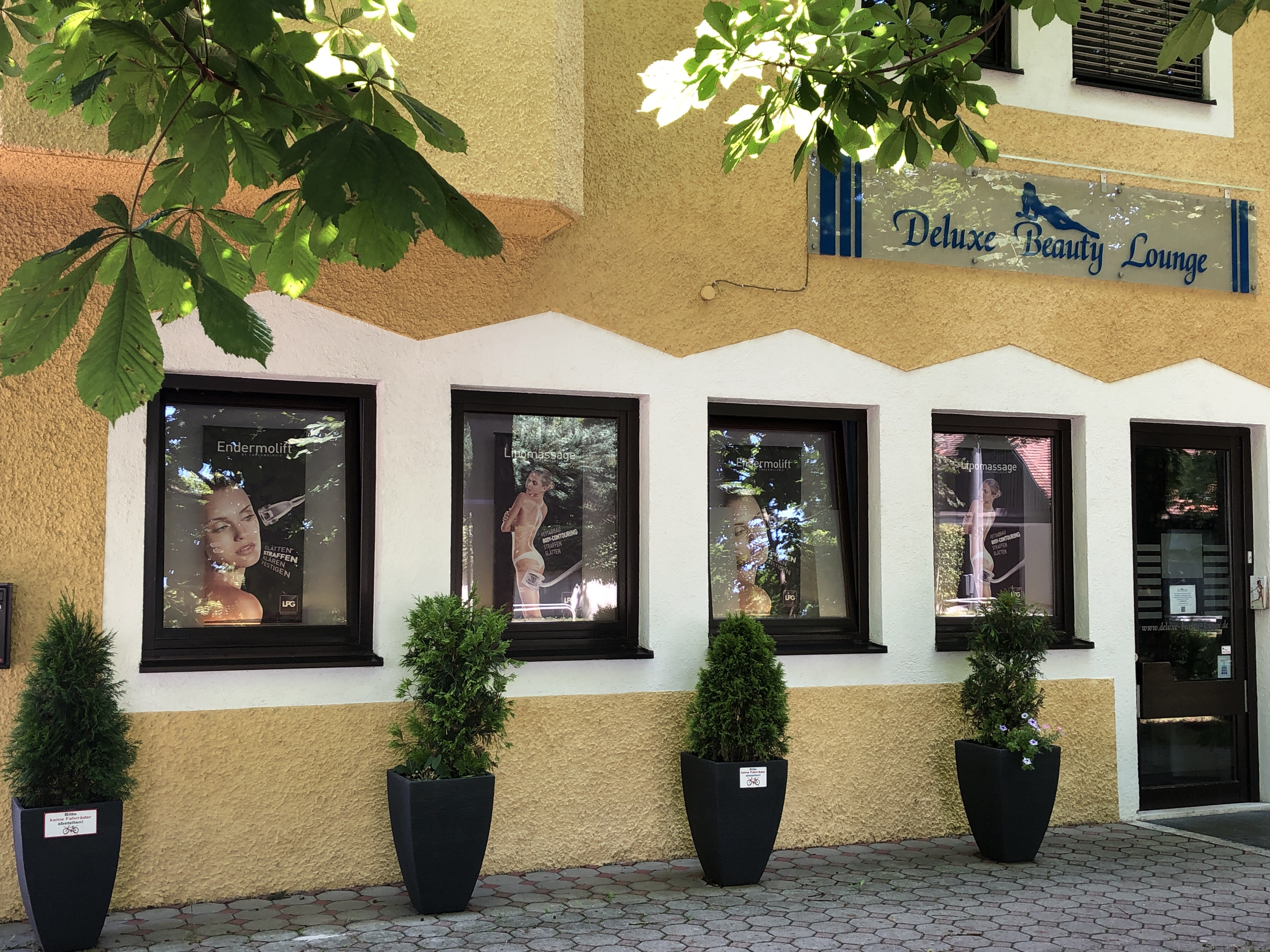 Bild 5 Deluxe Beauty Lounge in München