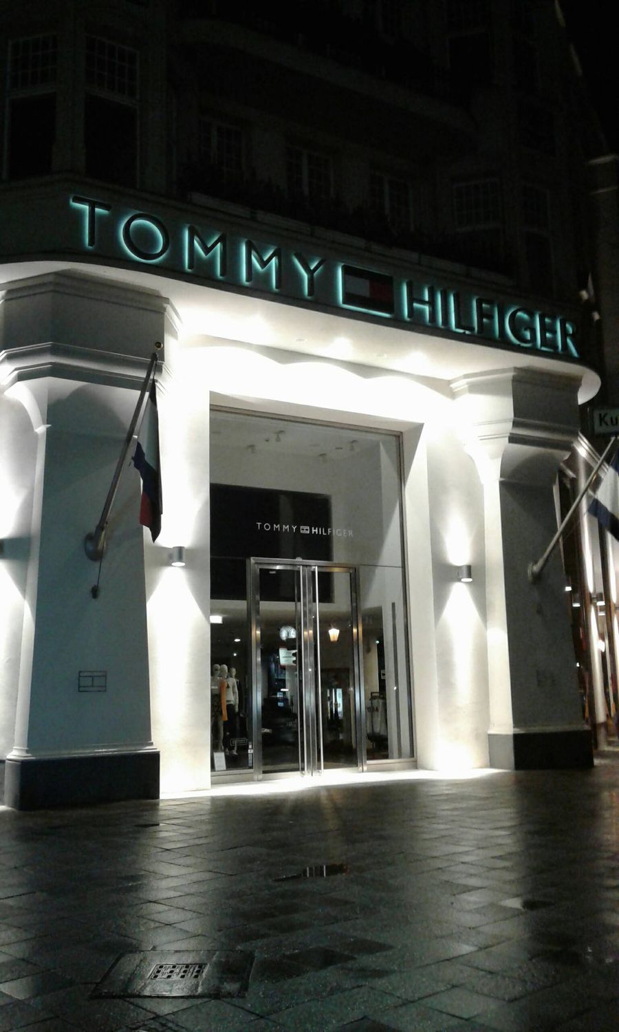 Tommy Hilfiger - 2 - Berlin Charlottenburg - | golocal