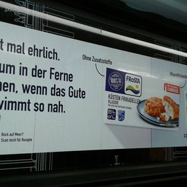 Werbung in'ne Berliner U-Bahn