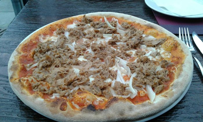 Pizza Tonno...