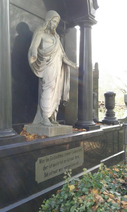 Nutzerbilder Friedhof Bezirksamt Marzahn