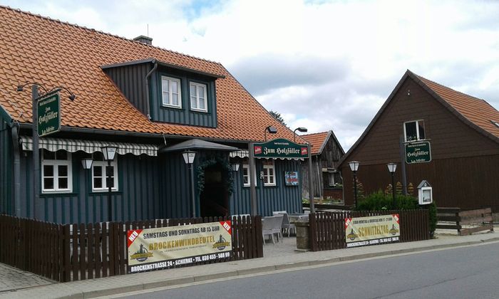 Zum Holzfäller Hotel