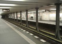 Bild zu U-Bahnhof Theodor-Heuss-Platz