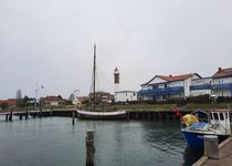 Bild zu Hafen Timmendorf und Leuchtturm