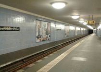 Bild zu U-Bahnhof Weinmeisterstraße