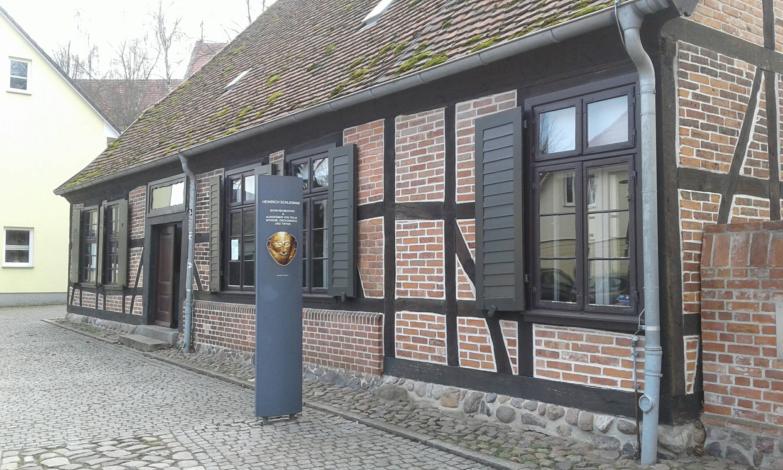 Bild 3 Stadtverwaltung Büro des Bürgermeisters Heinrich-Schliemann-Gedenkstätte in Neubukow