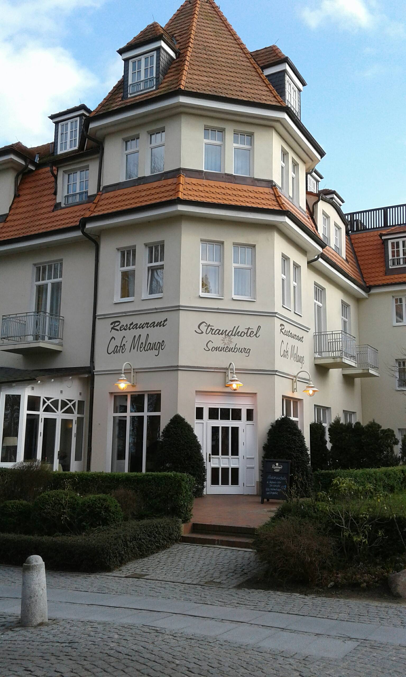 Bild 1 Strandhotel Sonnenburg in Kühlungsborn