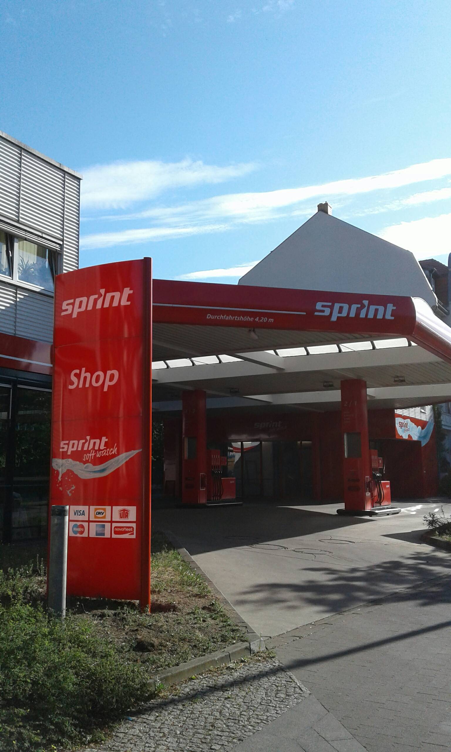 Bild 3 Sprint Tankstelle in Berlin