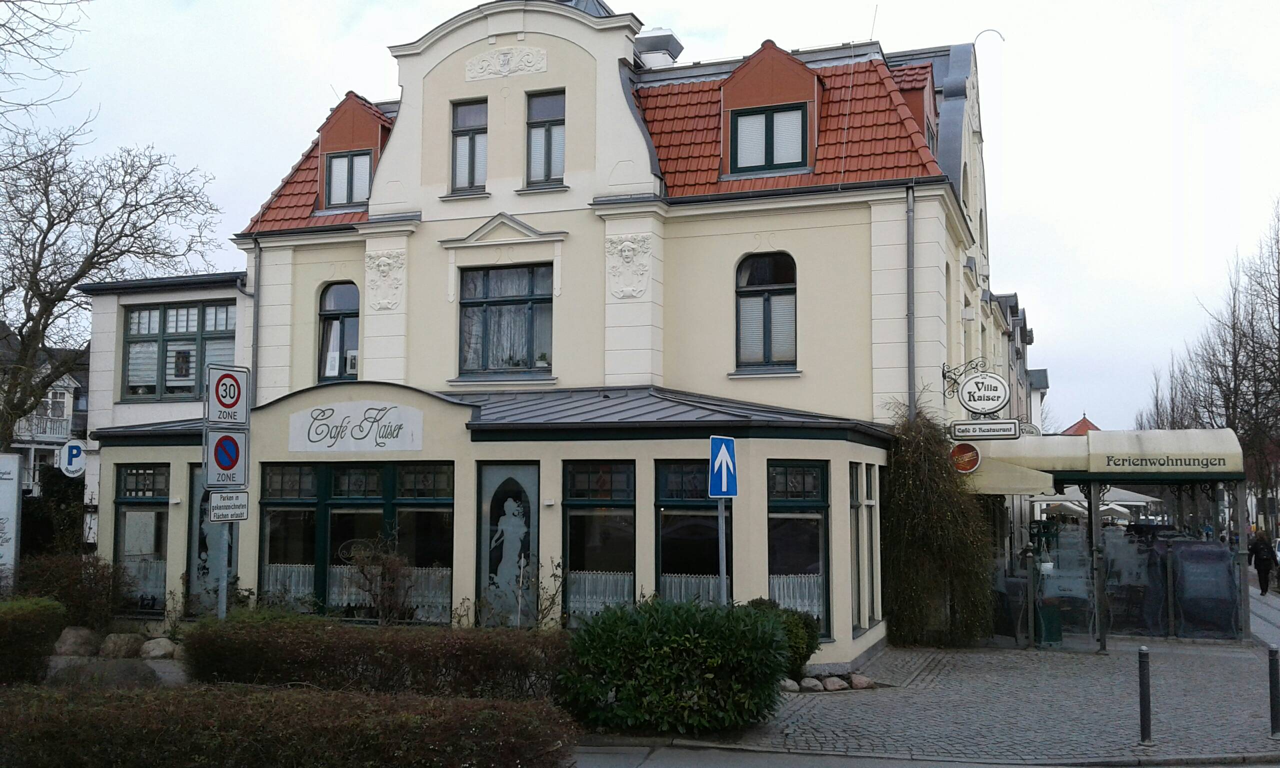 Bild 3 Villa Kaiser Hanne & Lutz Thrun Café Kaiser in Kühlungsborn