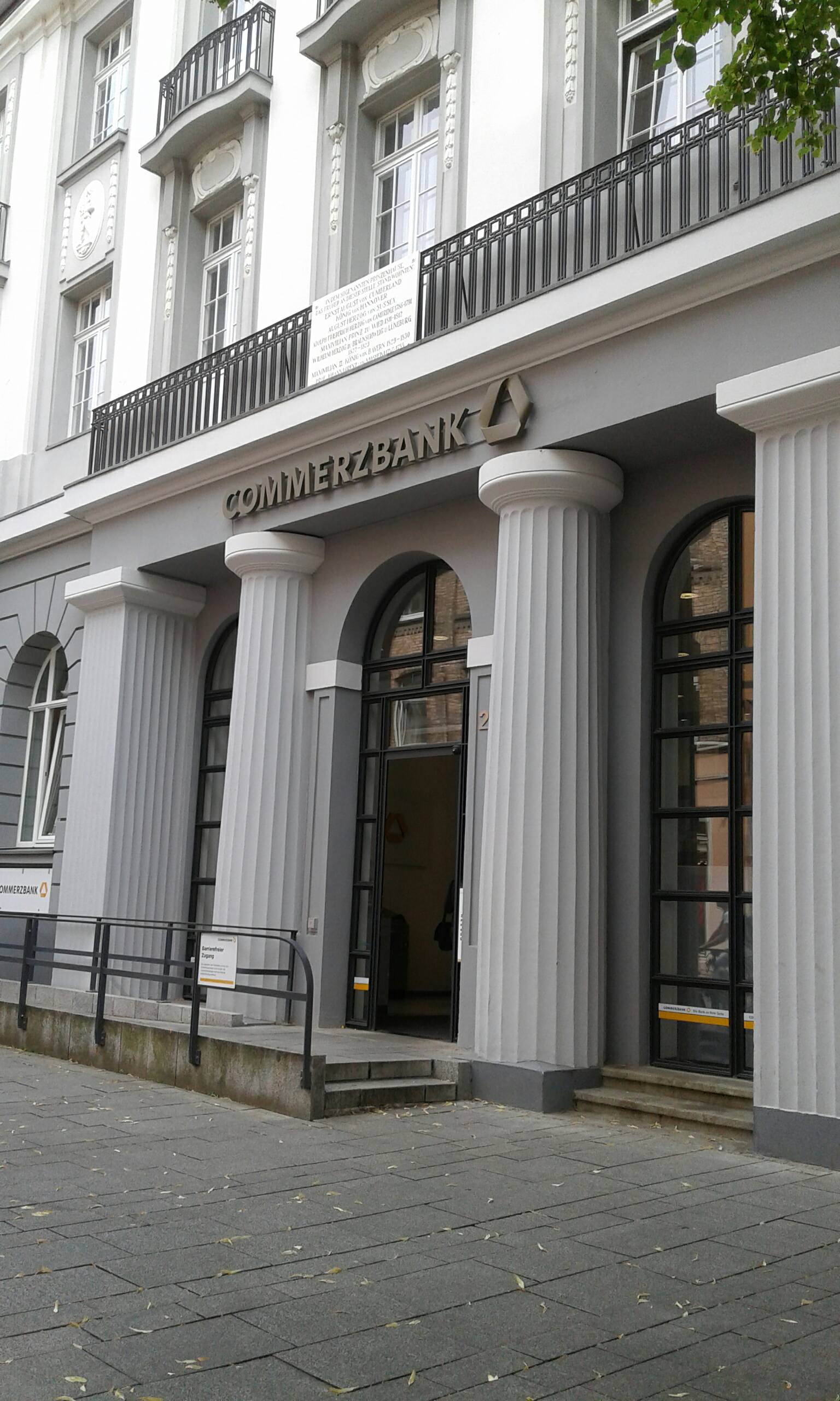Bild 1 Commerzbank AG in Göttingen