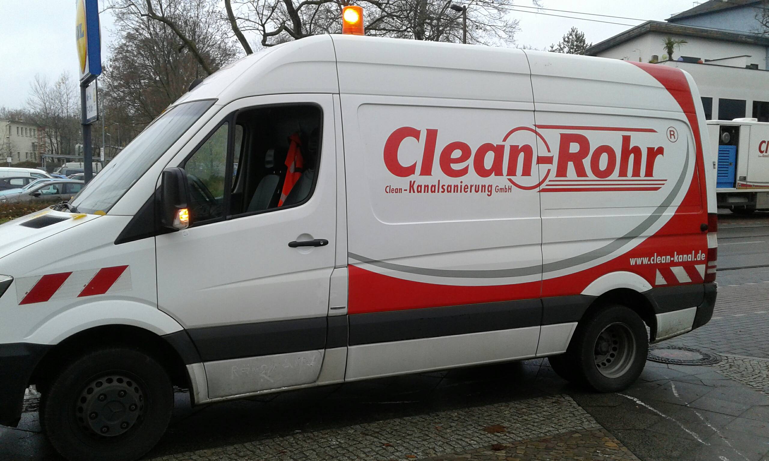 Bild 1 Clean-Kanalsanierung GmbH in Berlin