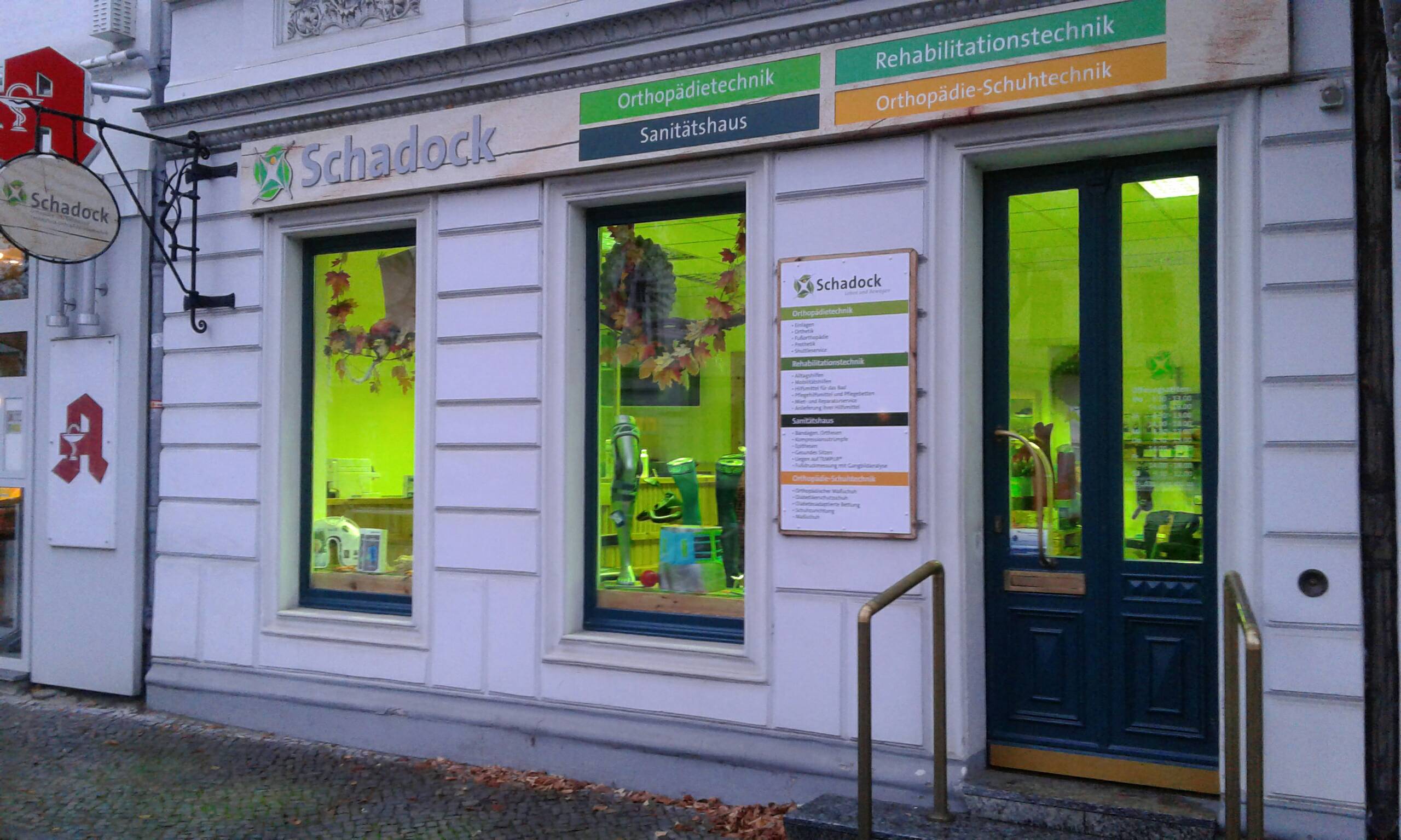 Bild 1 OTS Schadock GmbH in Berlin