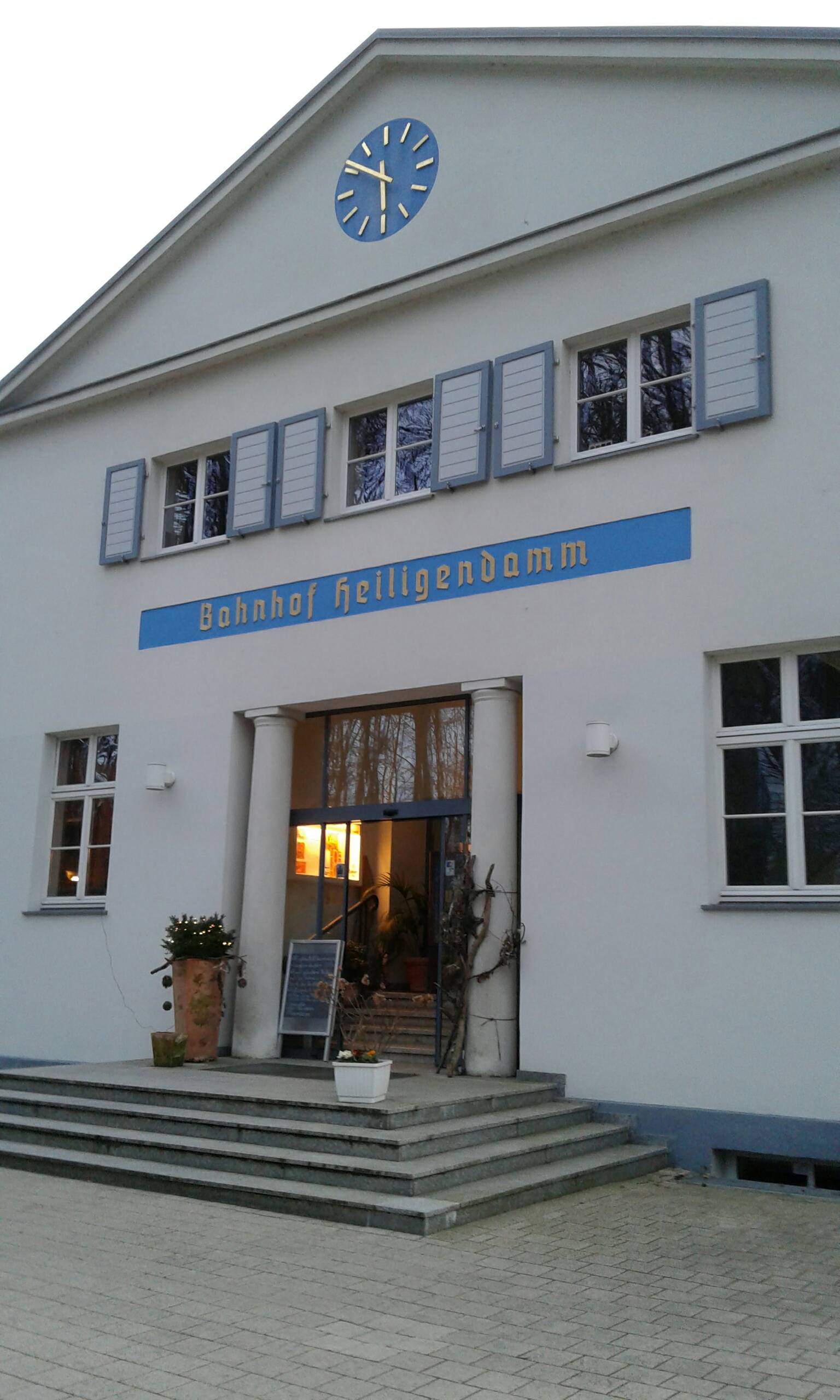 Bild 5 Herzoglicher Wartesaal in Bad Doberan