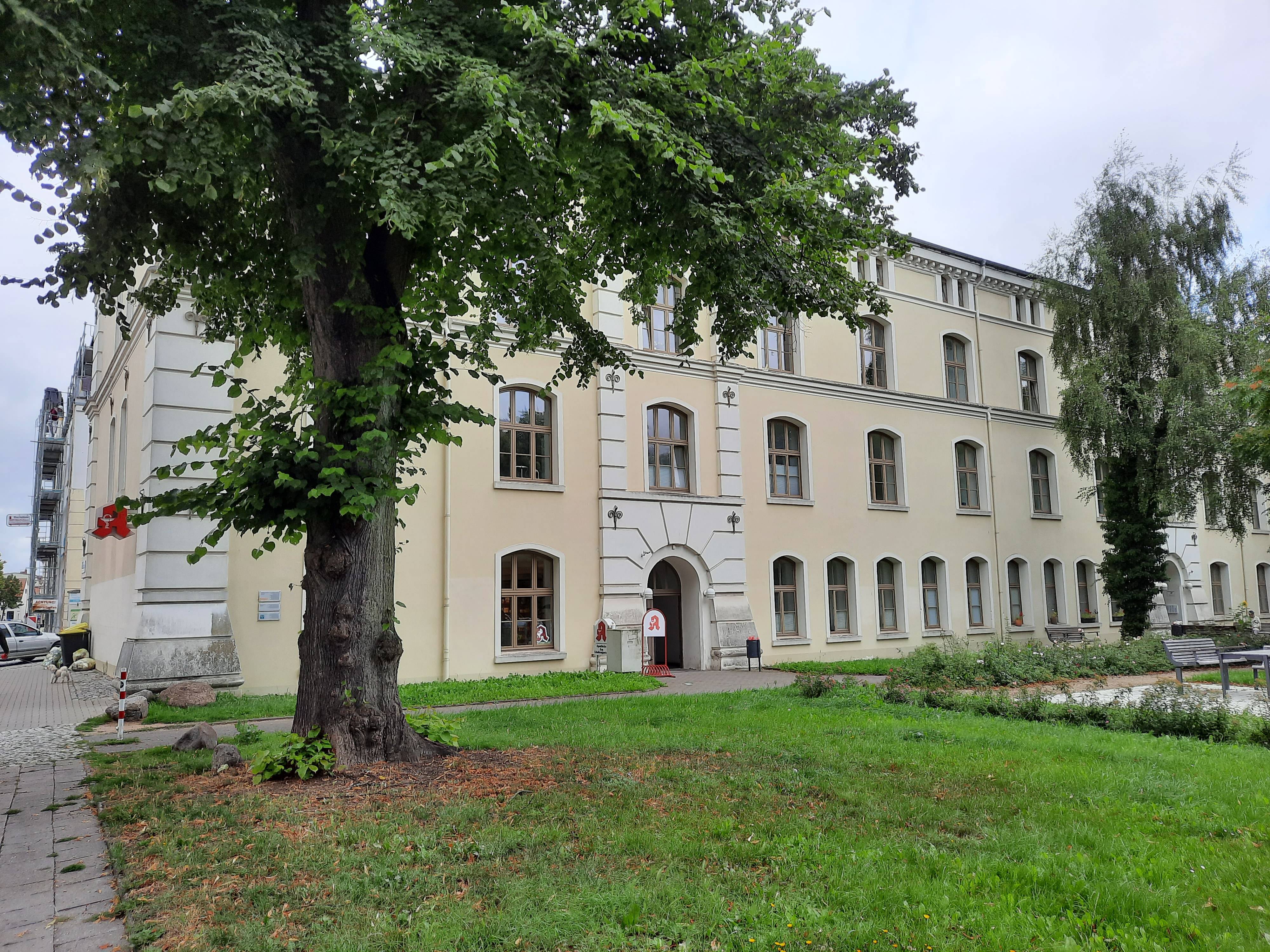 Bild 2 Apotheke am Lindengarten in Wismar