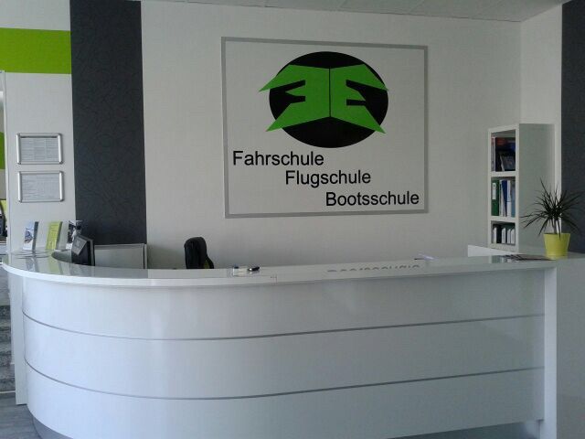 Fahrschule, Flugschule für Hubschrauber, Bootsschule Marc Schwarze