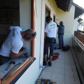 Fa. Heuer beim Einbau neuer Fenster